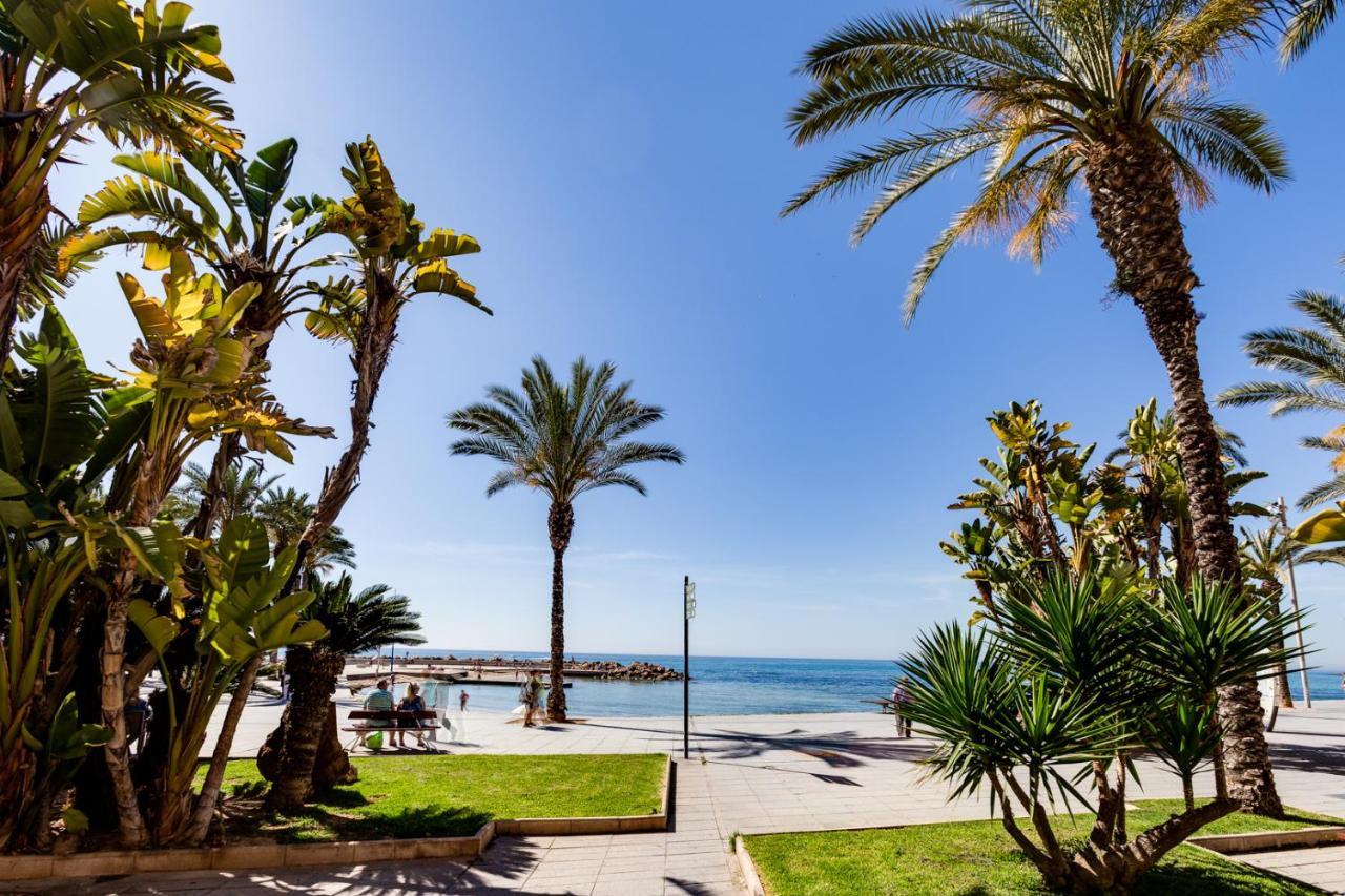 Apartamiento Fragata Apartment Torrevieja Bagian luar foto