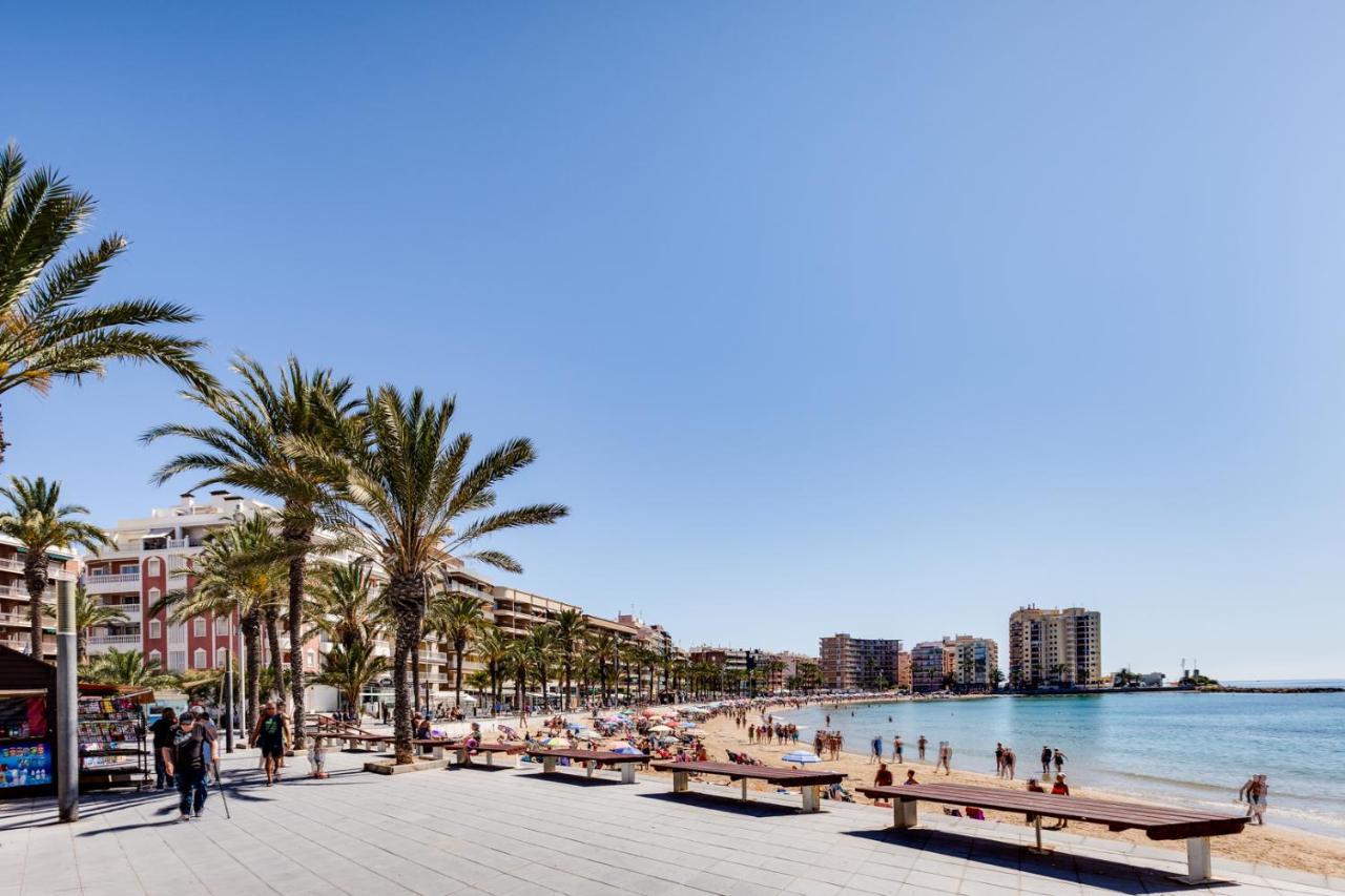 Apartamiento Fragata Apartment Torrevieja Bagian luar foto