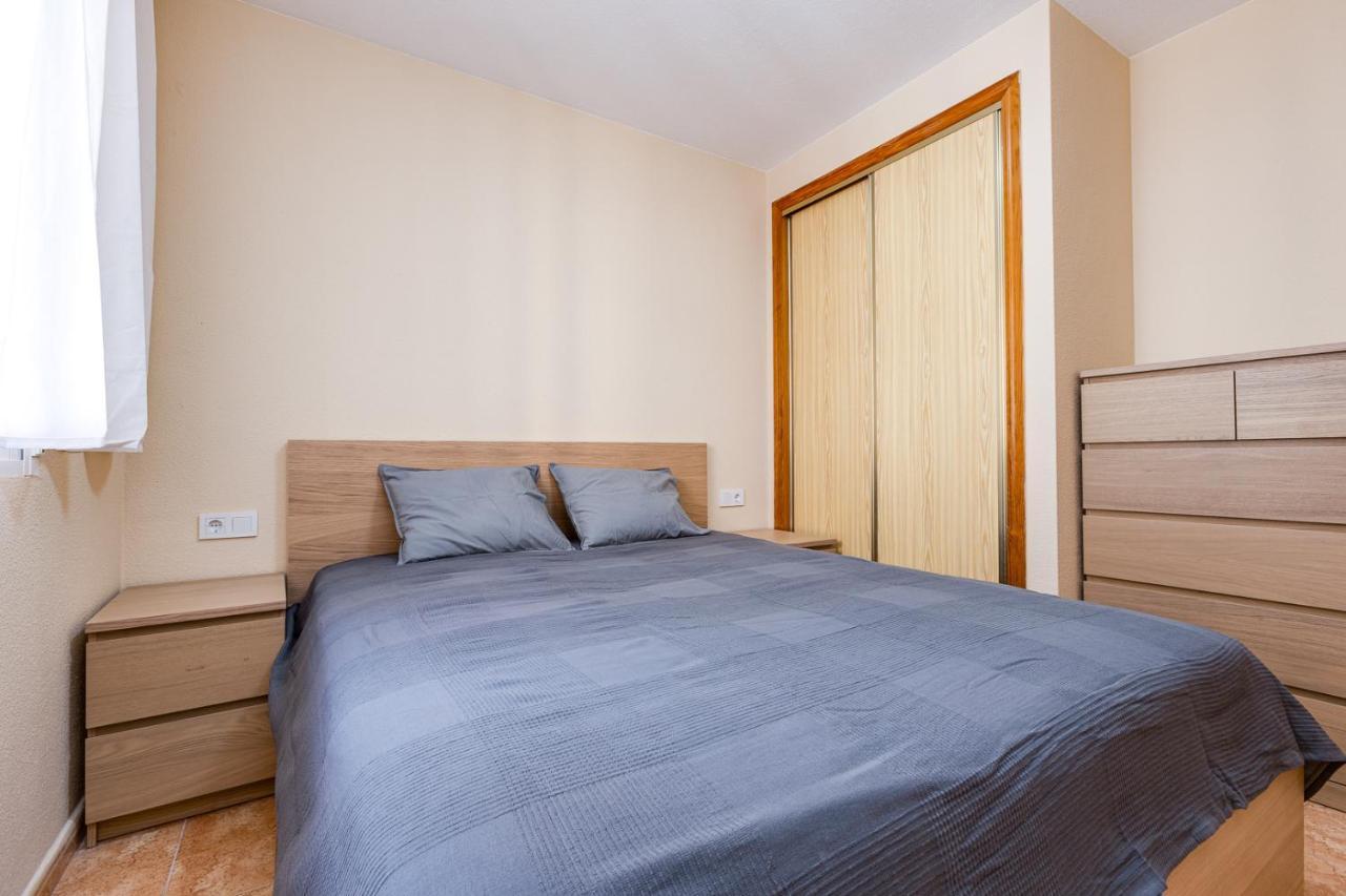 Apartamiento Fragata Apartment Torrevieja Bagian luar foto