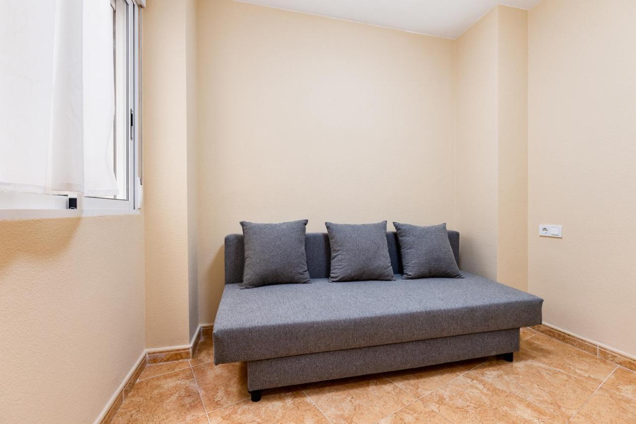 Apartamiento Fragata Apartment Torrevieja Bagian luar foto