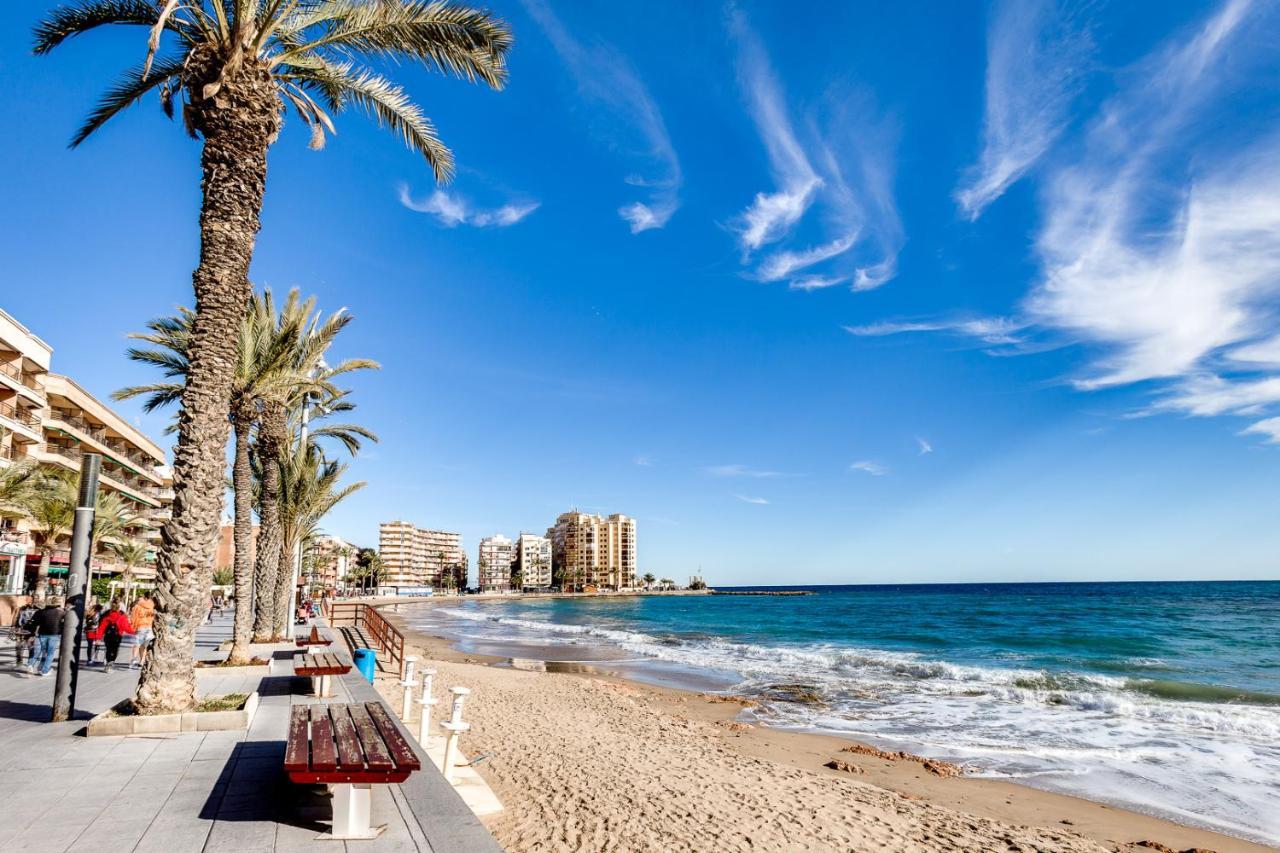 Apartamiento Fragata Apartment Torrevieja Bagian luar foto
